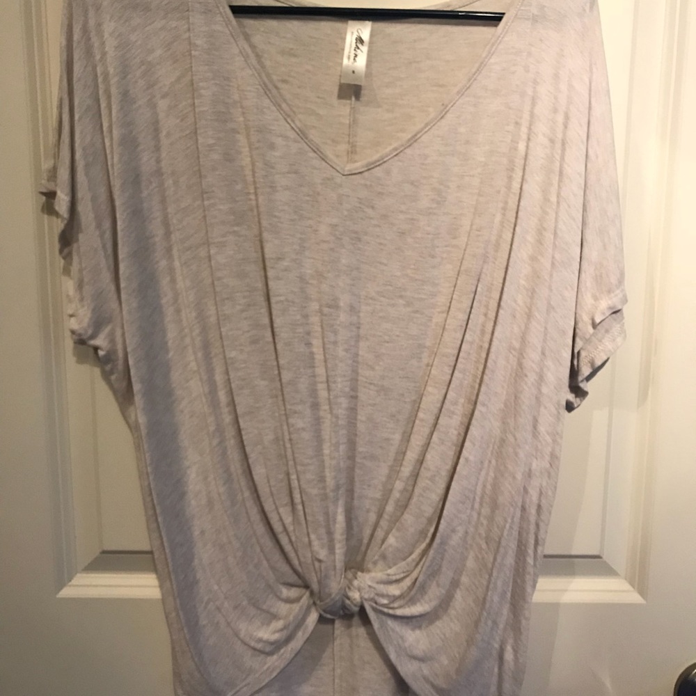 Off white top